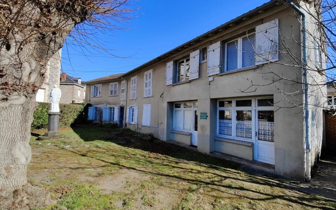 Transformation d’une maison en bureaux pour une association, Limoges 2024