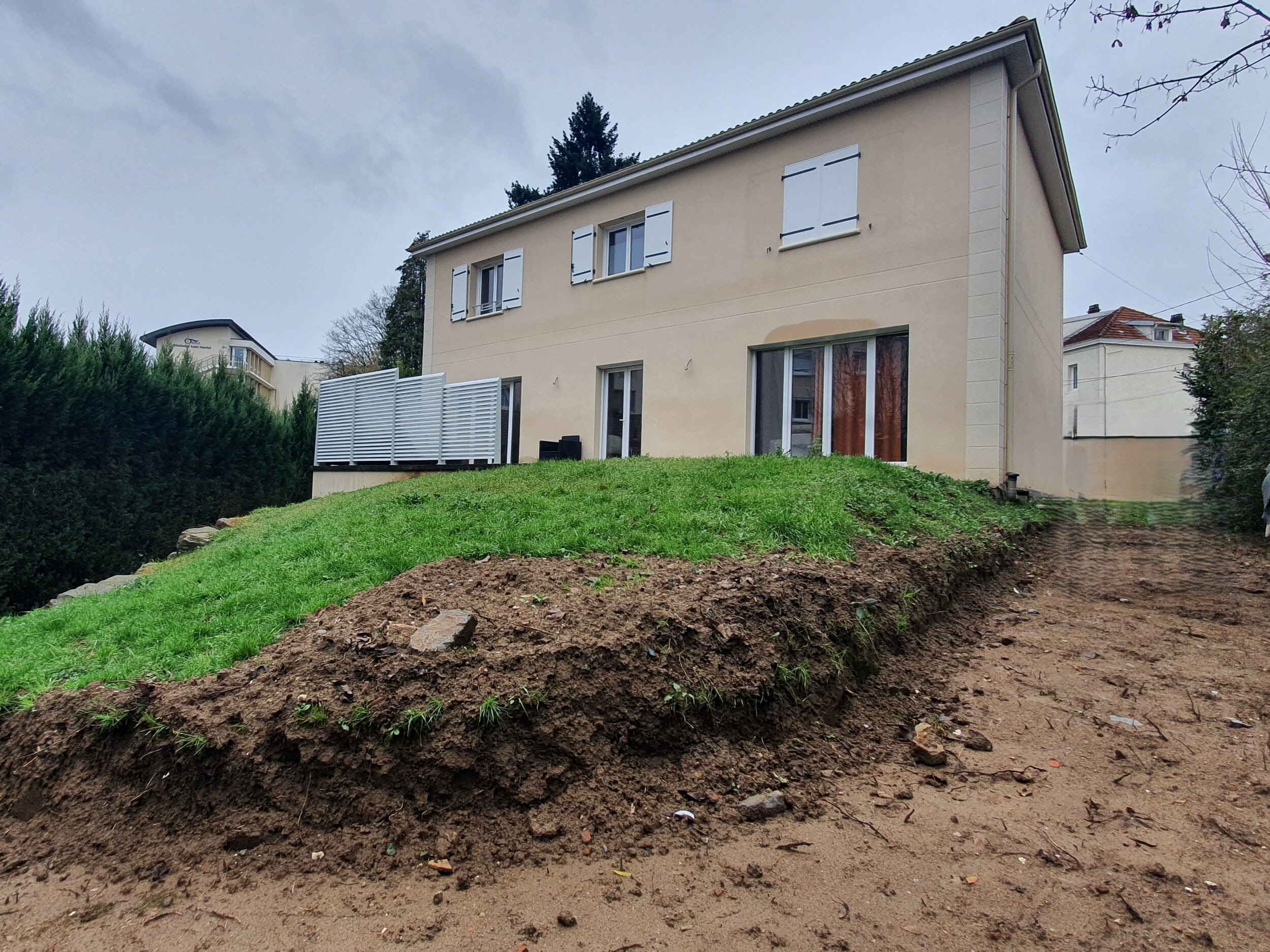 Avant travaux Photomontage d'une vue 3D insérée dans une photo