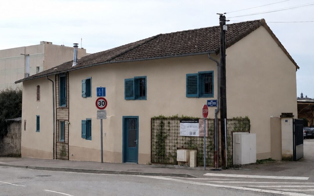 Transformer une maison ancienne en bureaux, Limoges 2026